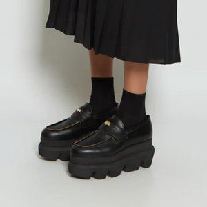 Barely worn SACAI PLATFORM PENNY LOAFERS